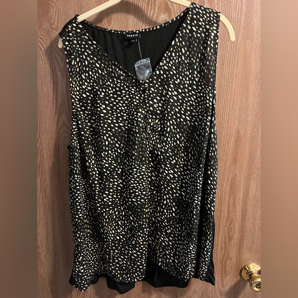 Black, Dotted, Button front Tank Top, NWT